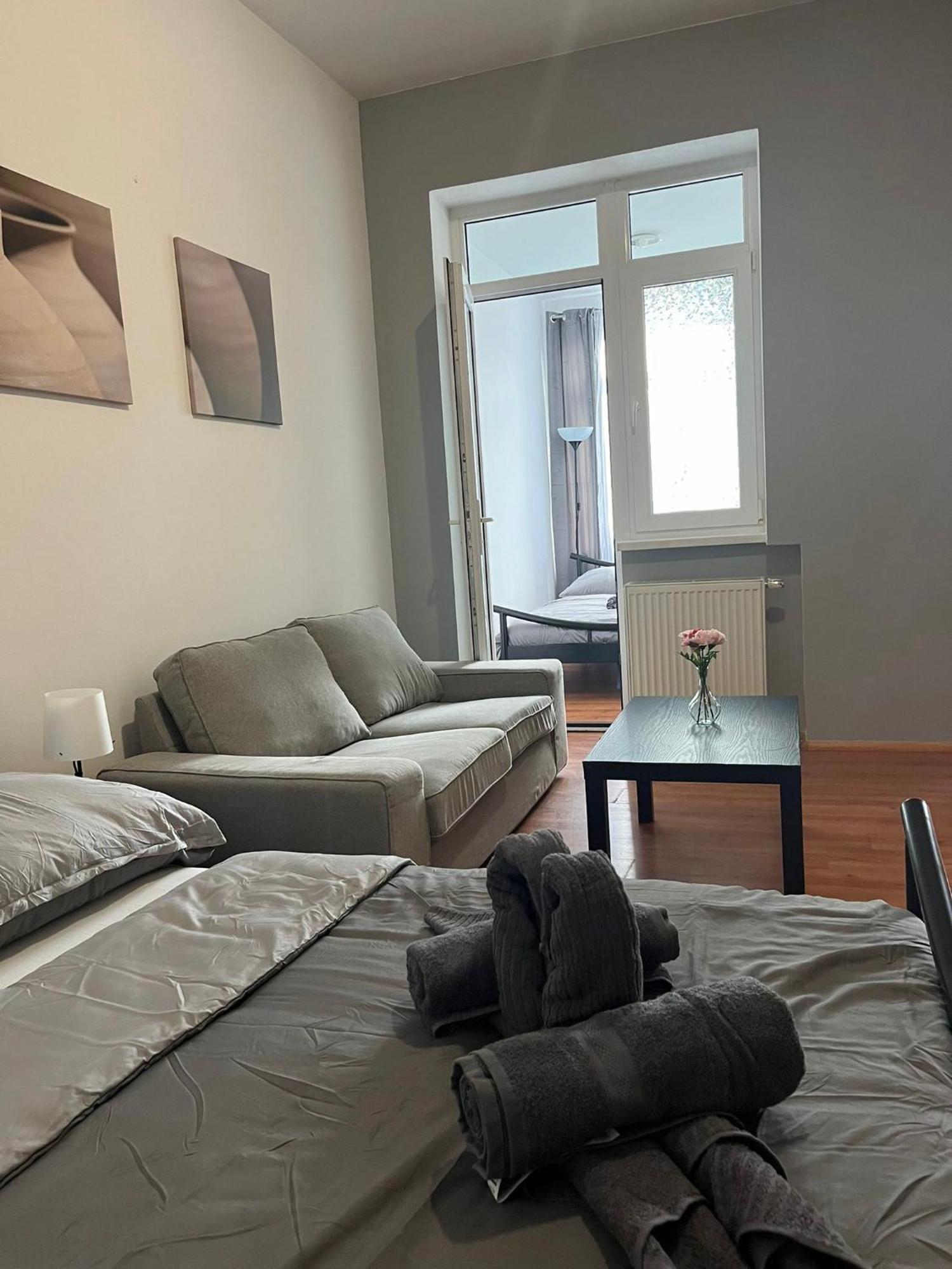 1St Plaza Apartment Bratislava Exteriér fotografie